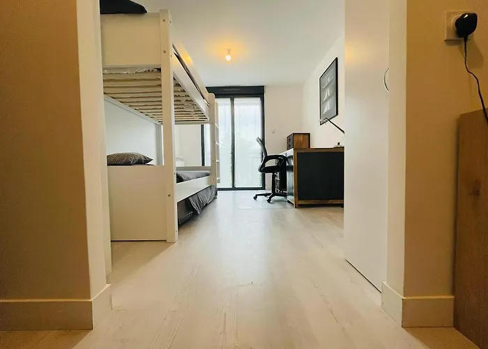 Hébergement de vacances Maison Cosy Jardin Des Plantes - 9 Voyageurs - 388 *